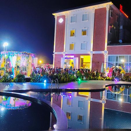 The Kamoda Resort Ambikapur Exterior photo