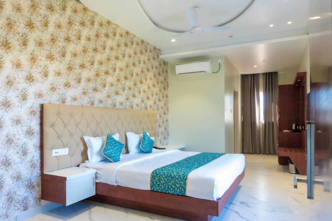 The Kamoda Resort Ambikapur Exterior photo